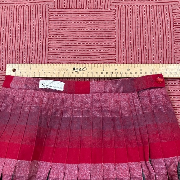 Vintage 1950s /1960s wool Scottish  reversible Pleated Skirt W25L21 - Picture 14 of 16